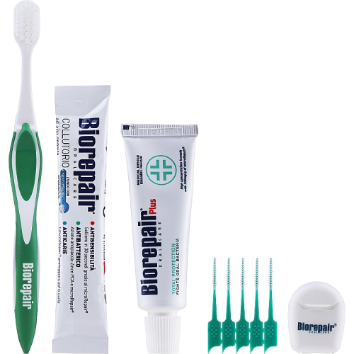 Дорожный набор Biorepair Travel Kit Oral Care | фото